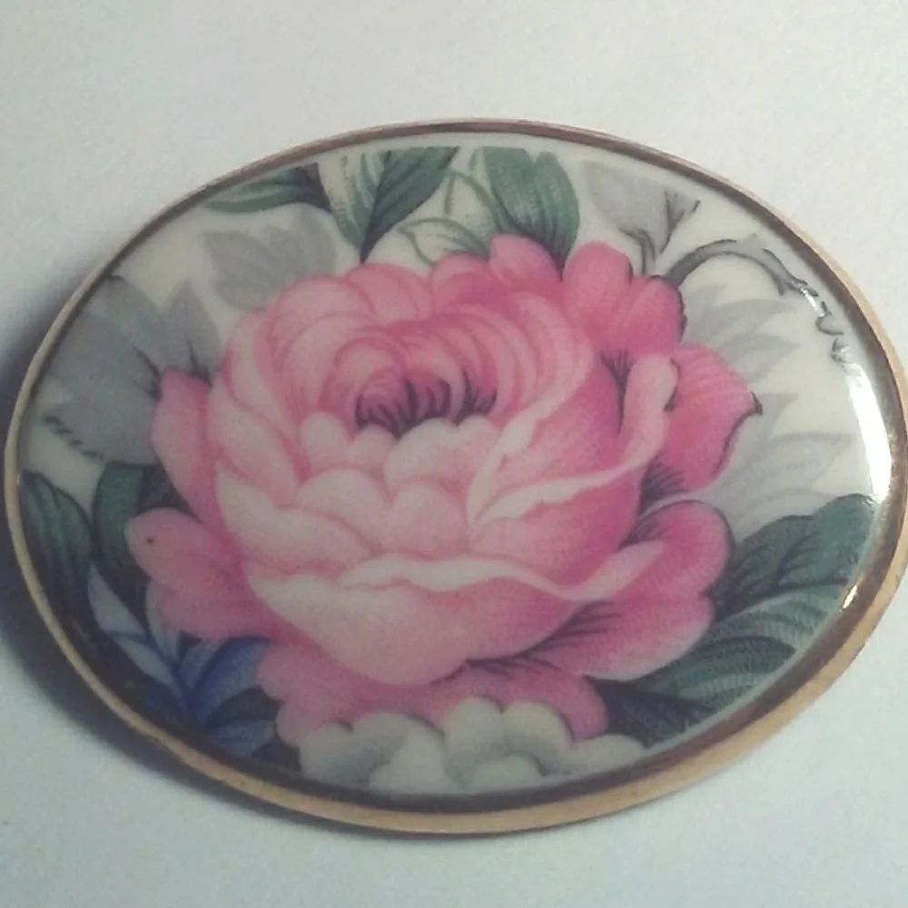 Victorian 1800s Porcelain 24kt Brooch Pin